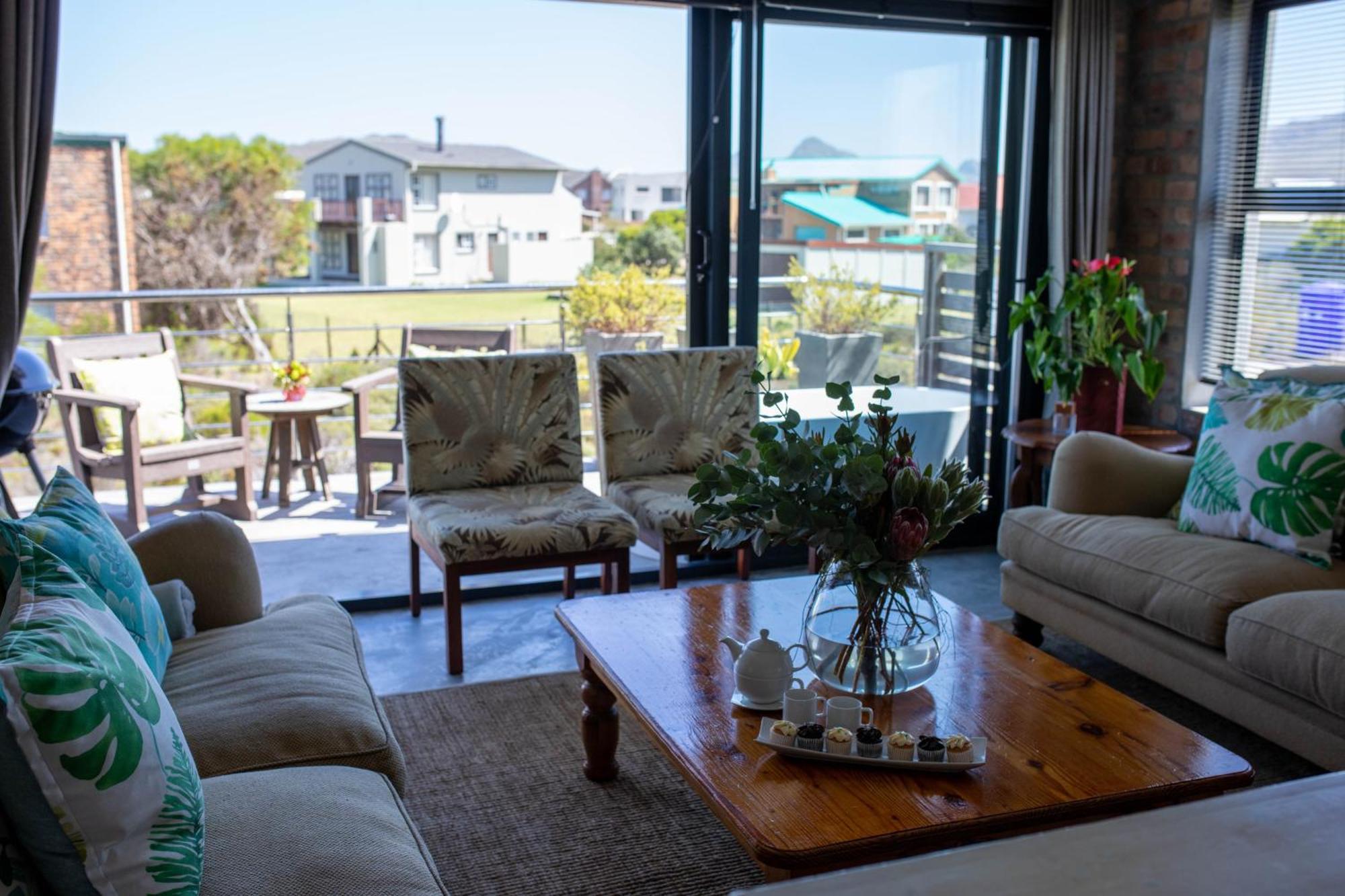 Stay At Friends Bettyʼs Bay Quarto foto